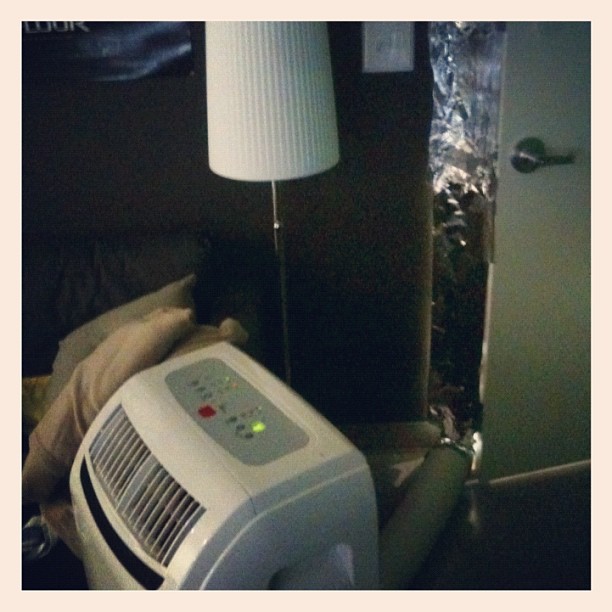 Make-shift A/C in the editing studio: aluminum foil and dryer duct  #pdx48hfp
